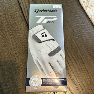 NWOT TaylorMade TP Flex Glove Men’s Reg Off White